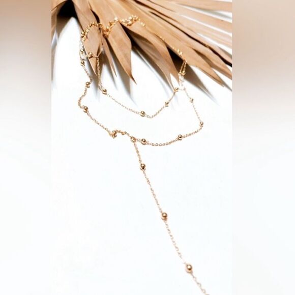 Elegant Gold Layered Necklace N1420 - Picture 3 of 3